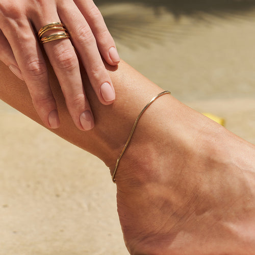 Carola Anklet