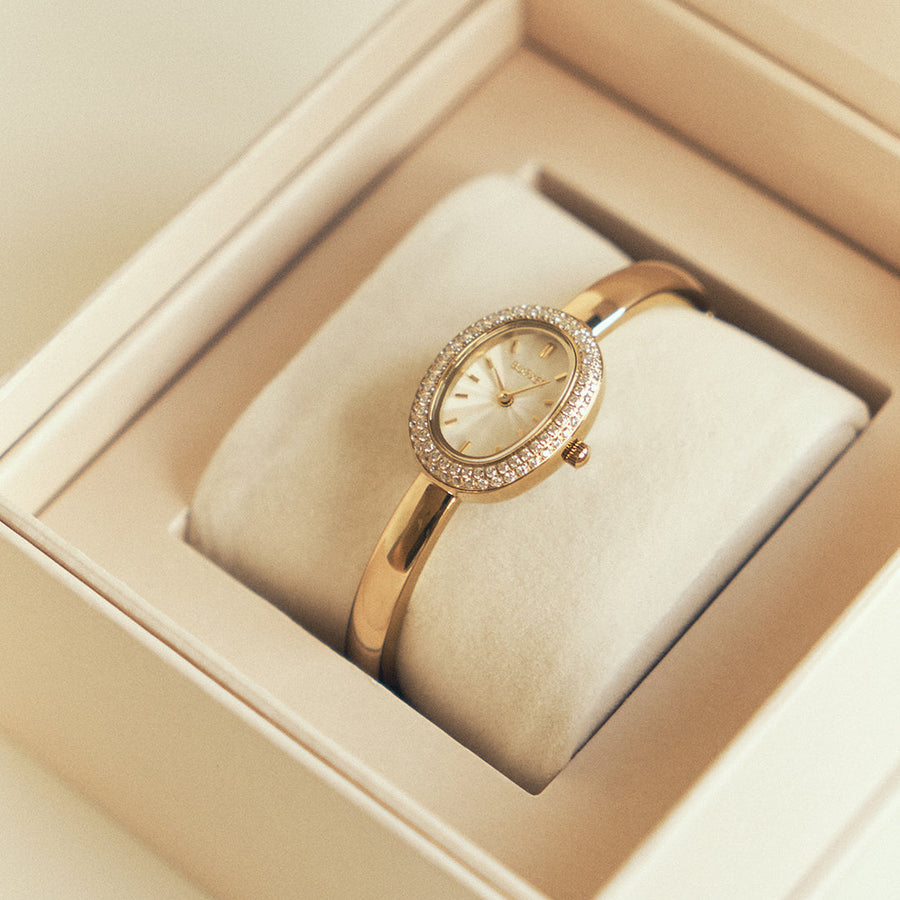 diana-petite-gold-chic-dealer-burker