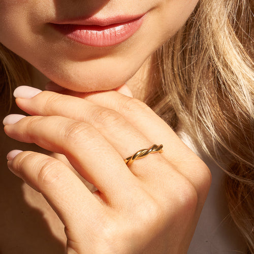 Cassie Ring